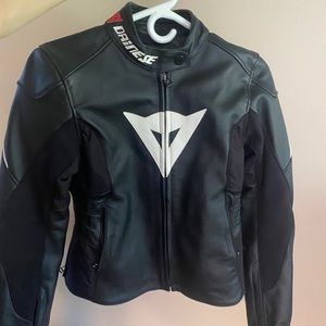 Women’s Dianese motorcycle jacket size 40